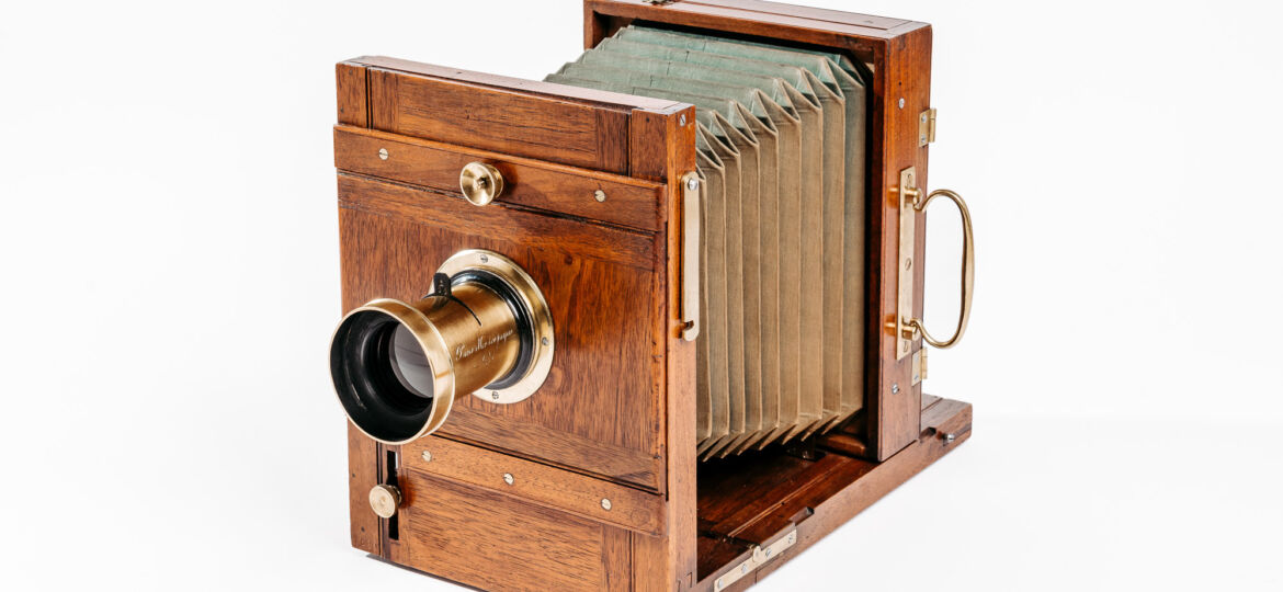 F & Cie wood plate camera 1890
